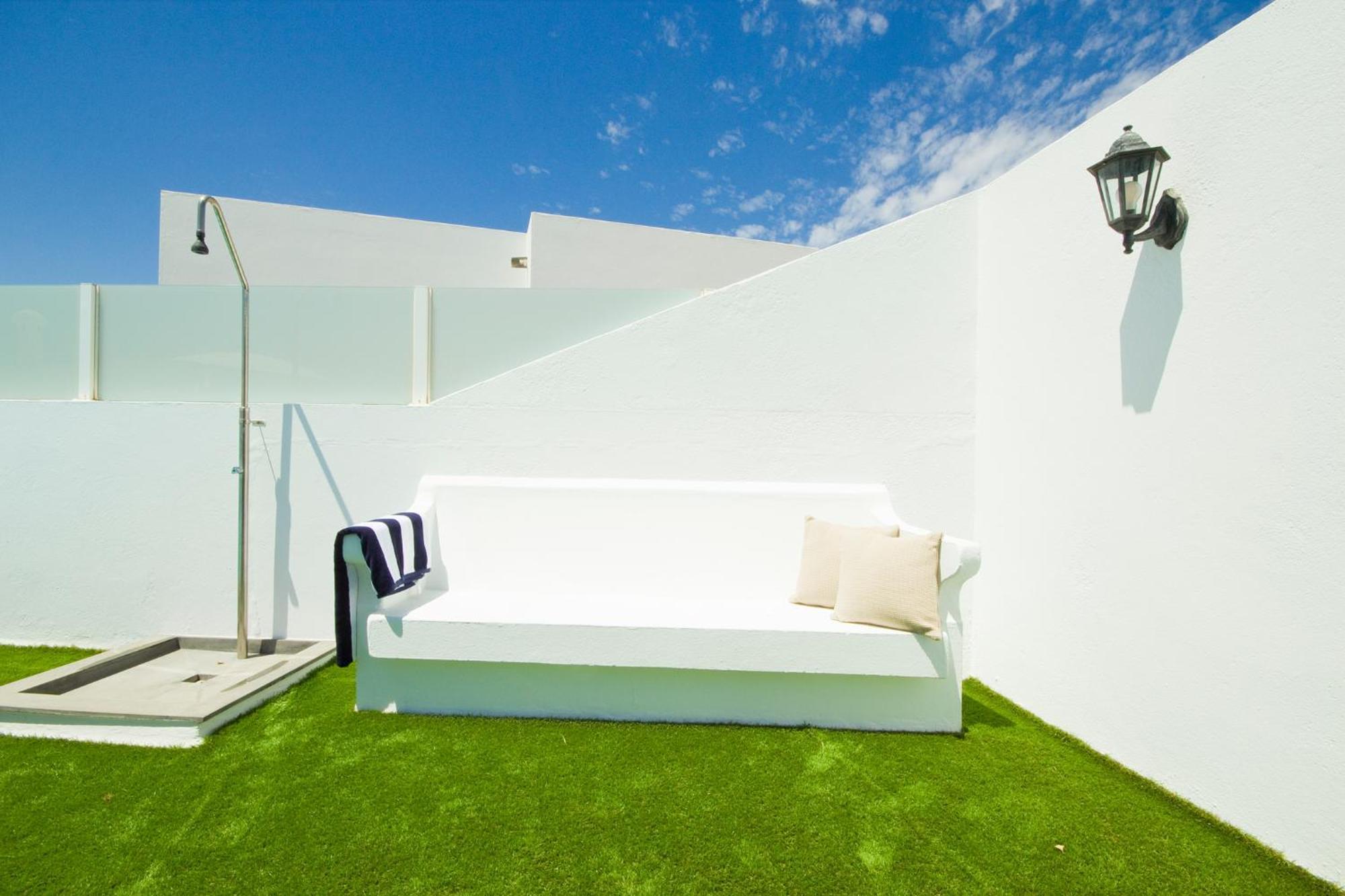 Villa El Golfo - By Az Rentals Puerto del Carmen  Extérieur photo