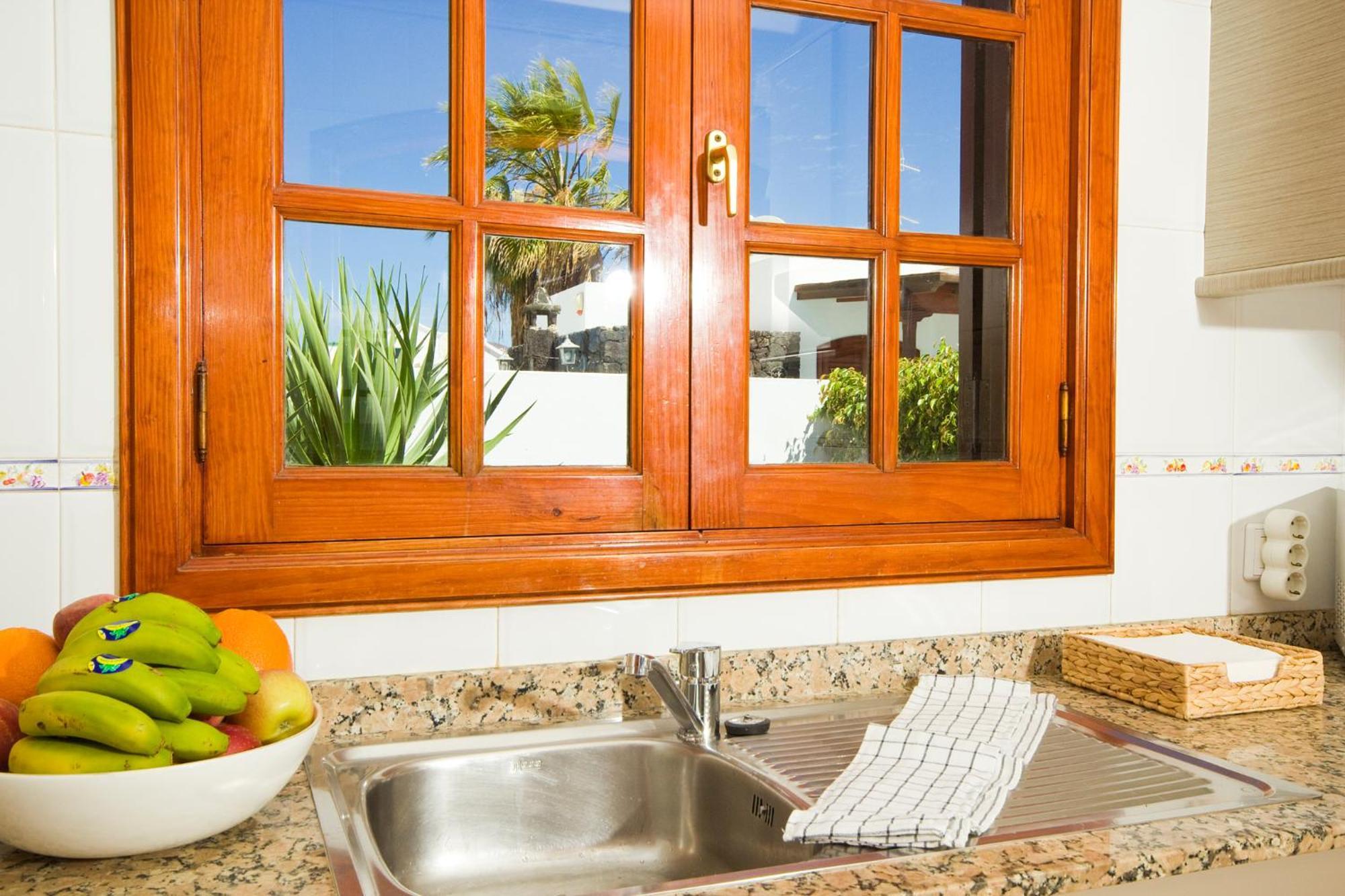 Villa El Golfo - By Az Rentals Puerto del Carmen  Extérieur photo
