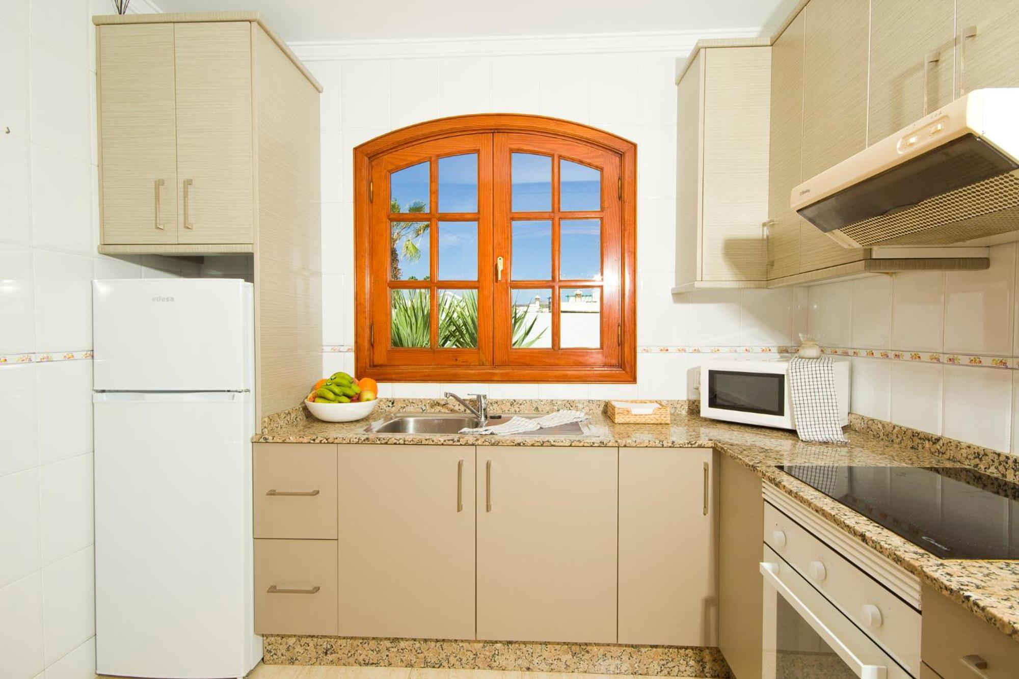 Villa El Golfo - By Az Rentals Puerto del Carmen  Extérieur photo